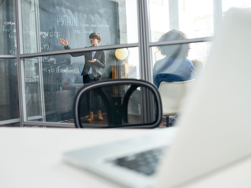 補班示意圖 圖 / Canva